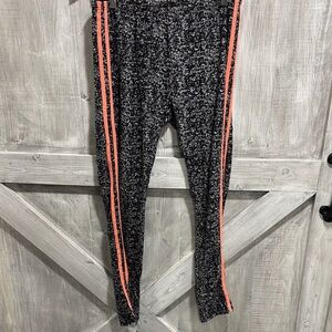 Trendy Kids Black and Orange Leggings. M1